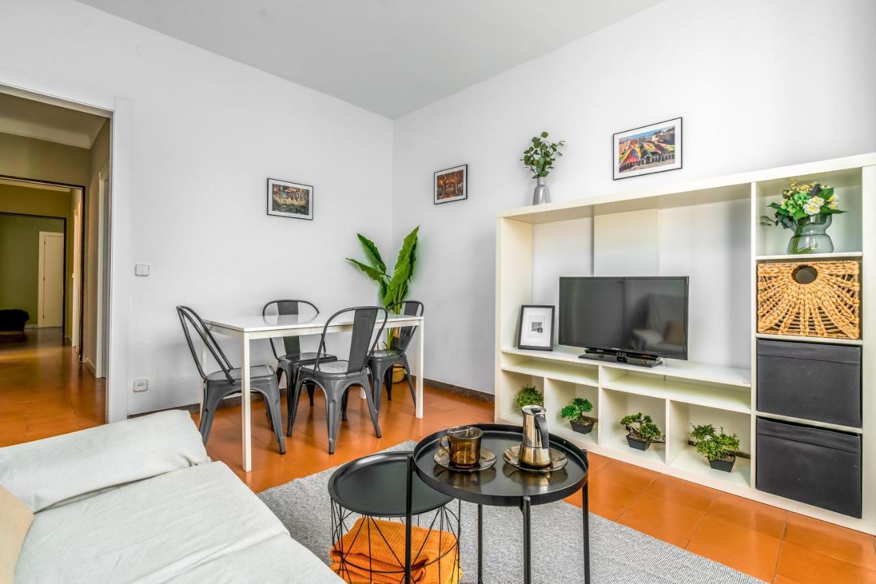 Fridays Flats Arc De Triomf - Solar & Spacious Barcelona Bagian luar foto