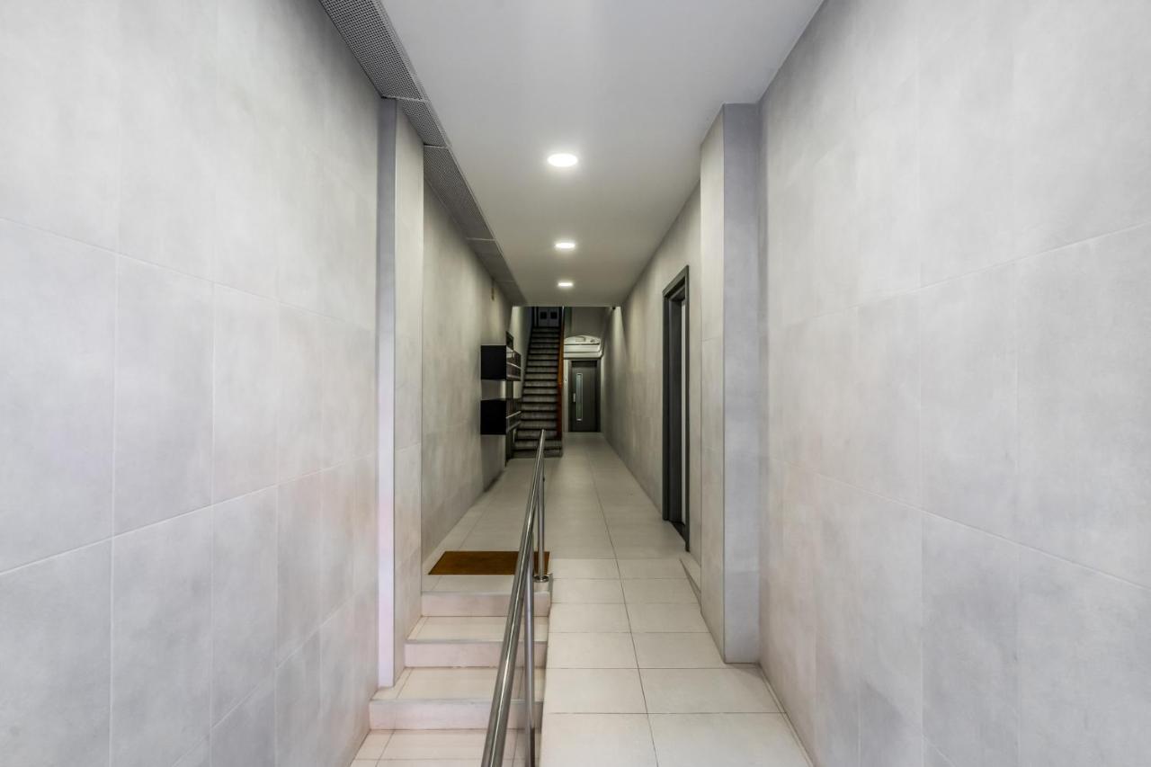 Fridays Flats Arc De Triomf - Solar & Spacious Barcelona Bagian luar foto